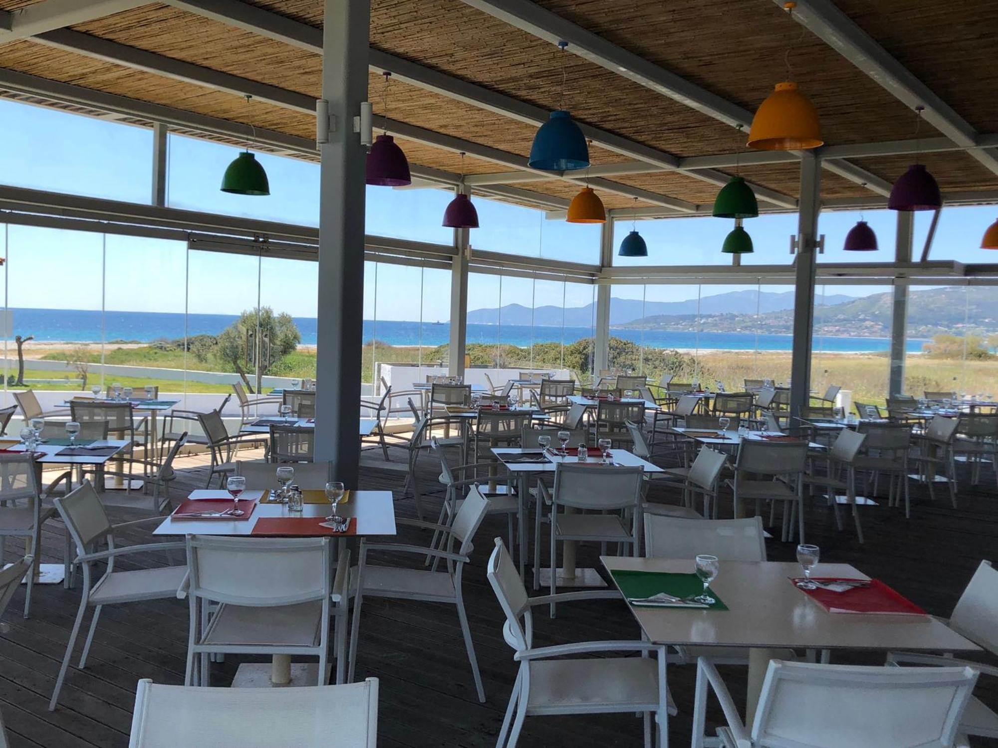 Sirenes Beach Resort Samos Town Exterior photo